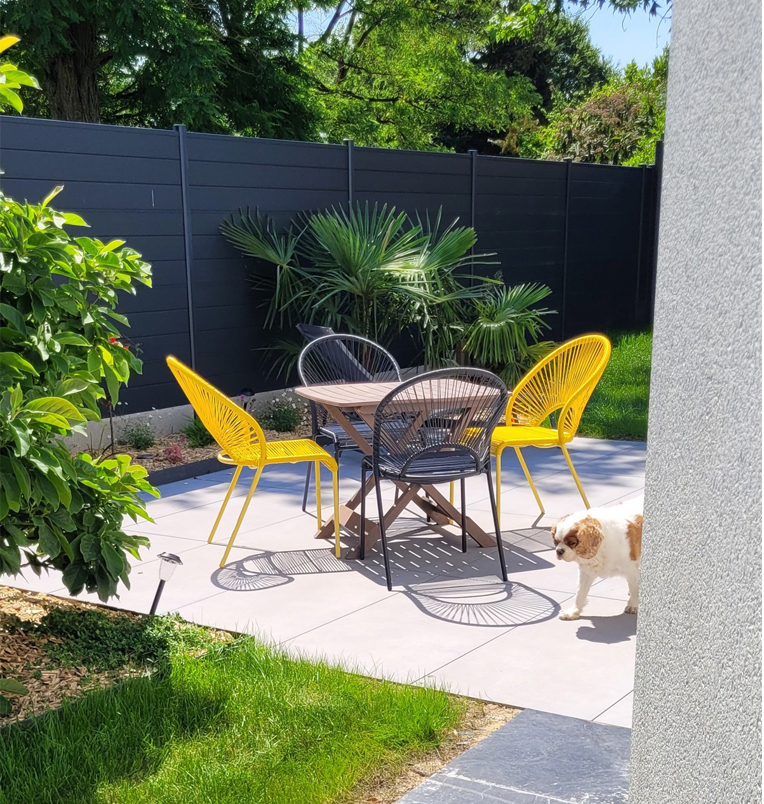 https://www.vert-morisson.fr/wp-content/uploads/2024/01/amenagement-jardin-exterieur-stsebastiensurloire.jpg