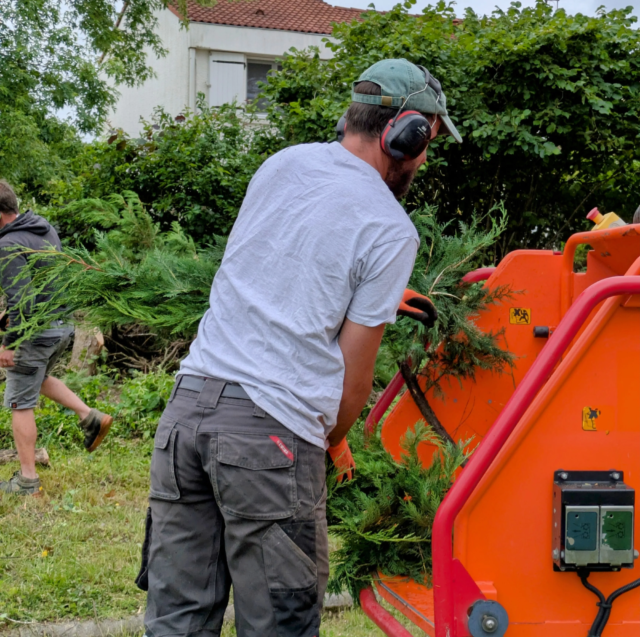 Entretien de jardin après l’été à Nantes : profitez de 50 % de crédit d’impôt